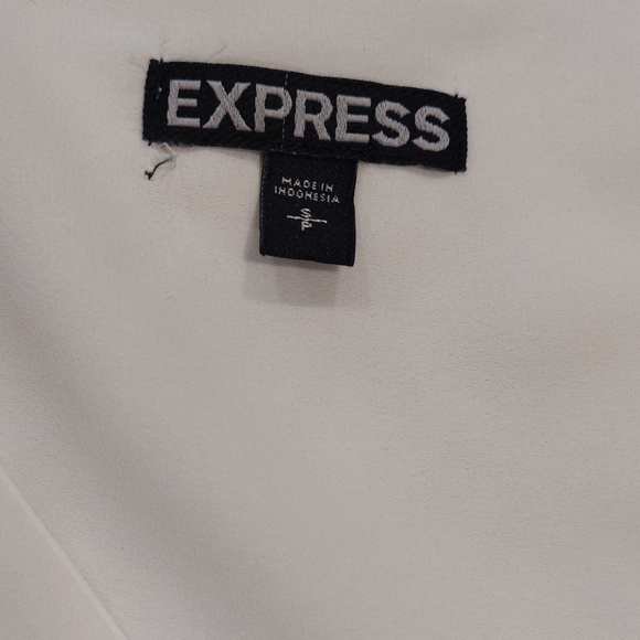 Express Cream Button Down Shirt - Picture 6 of 8